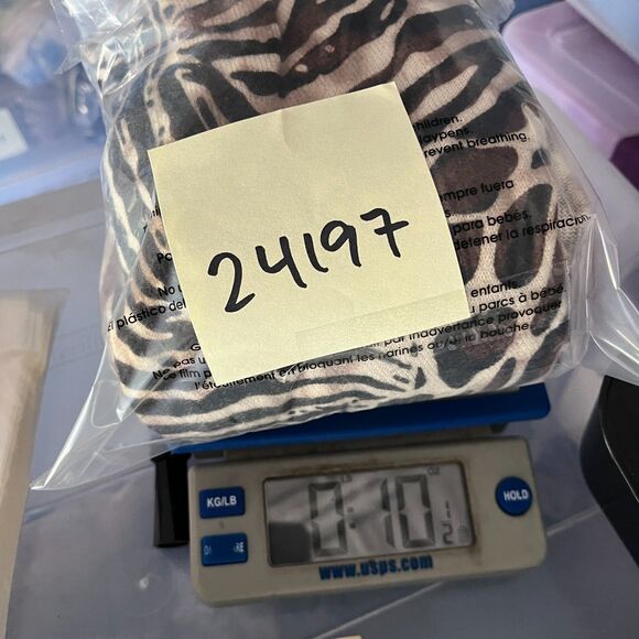 Neiman Marcus Cashmere Animal Print Cardigan L Luxe Drape Open Front Safari Glam - Picture 10 of 10